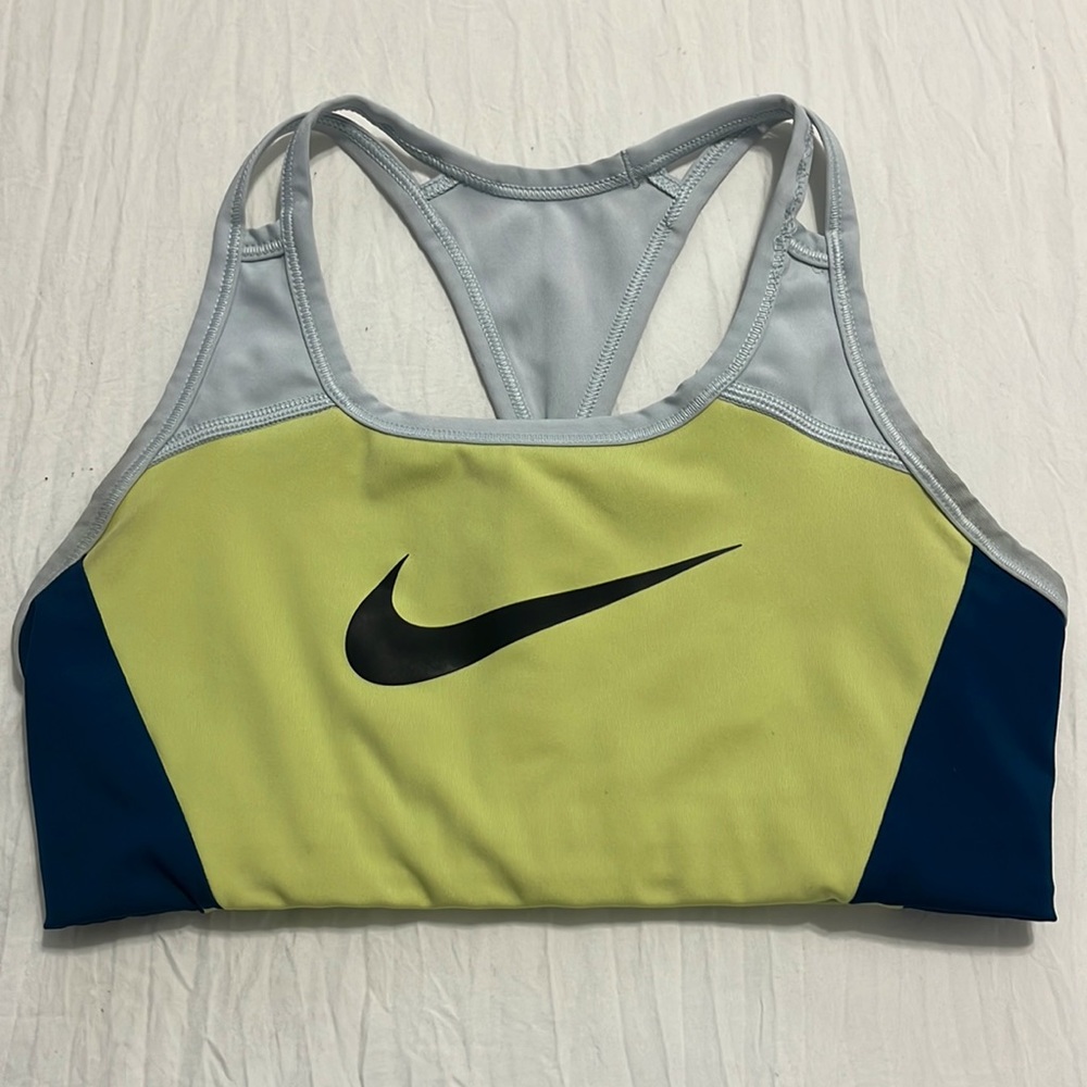 nike sports bra